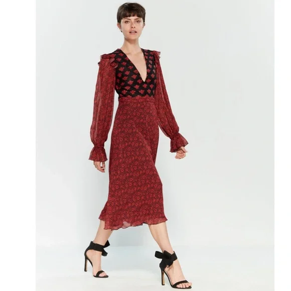 philosophy di lorenzo serafini red dress Philosophy di Lorenzo Serafini RTW Fall 2019 [PHOTOS]